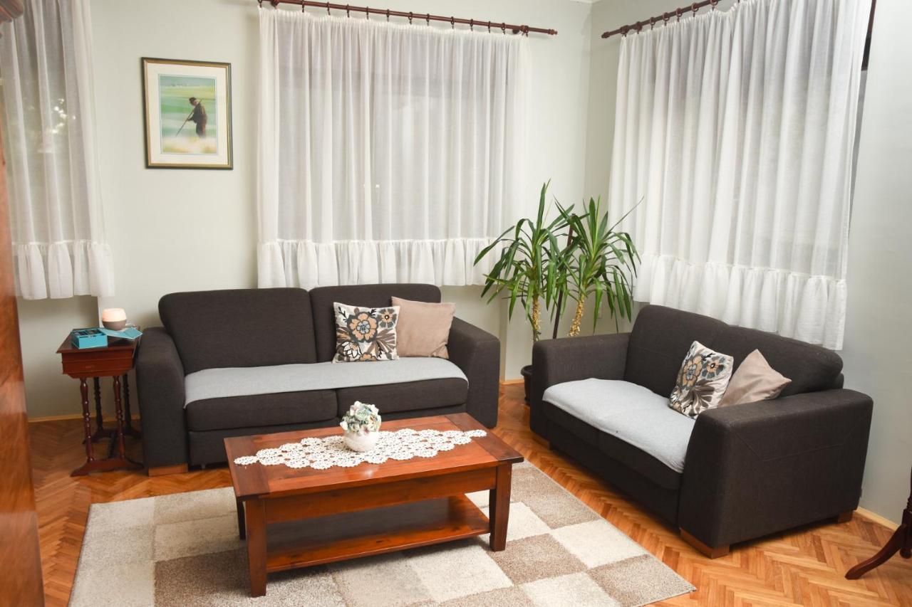 Apartman Woolf Zenta Kültér fotó